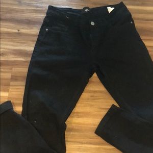 32x32 Skinny Stretch Black Jeans